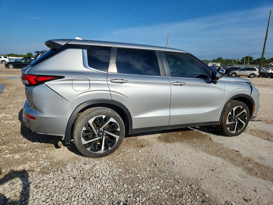 2022 Mitsubishi Outlander მანქანა იყიდება აუქციონზე, vin: JA4J3TA86NZ063165, აუქციონის ნომერი: 63222396