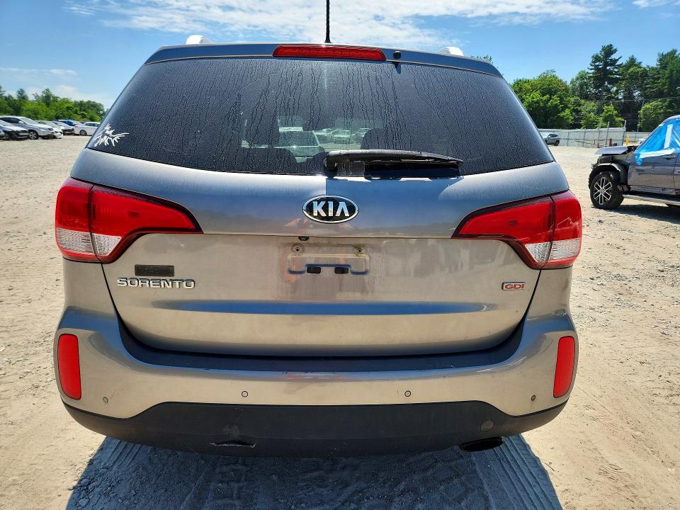 Продаж на аукціоні авто 2015 Kia Sorento, vin: 5XYKTCA69FG655815, номер лоту: 61565996