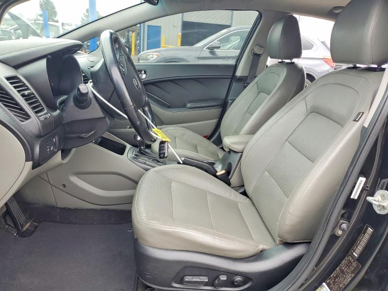 61933866 :رقم المزاد ، KNAFZ4A89F5338436 vin ، 2015 Kia Forte مزاد بيع