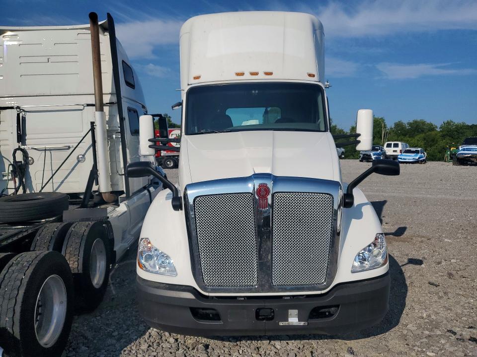Продаж на аукціоні авто 2019 Kenworth T680, vin: 1XKYA48XXKJ297319, номер лоту: 61972196