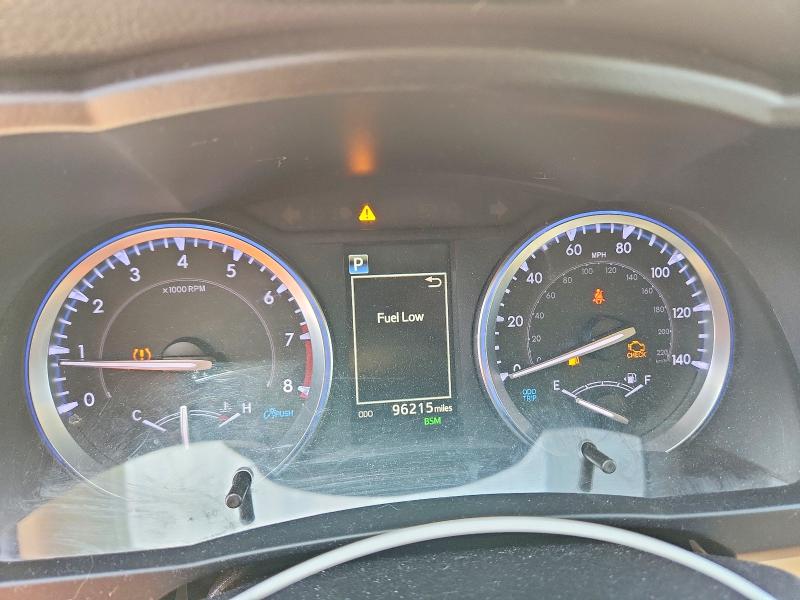 60527046 :رقم المزاد ، 5TDKZRFH2KS369457 vin ، 2019 Toyota Highlander مزاد بيع