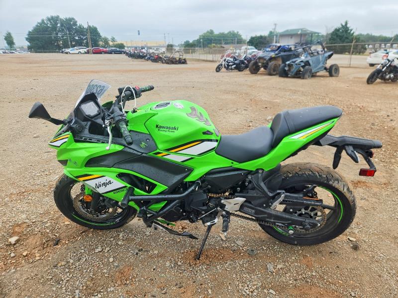 2025 Kawasaki Ex650 მანქანა იყიდება აუქციონზე, vin: ML5EXEP12SDAD7200, აუქციონის ნომერი: 62303476