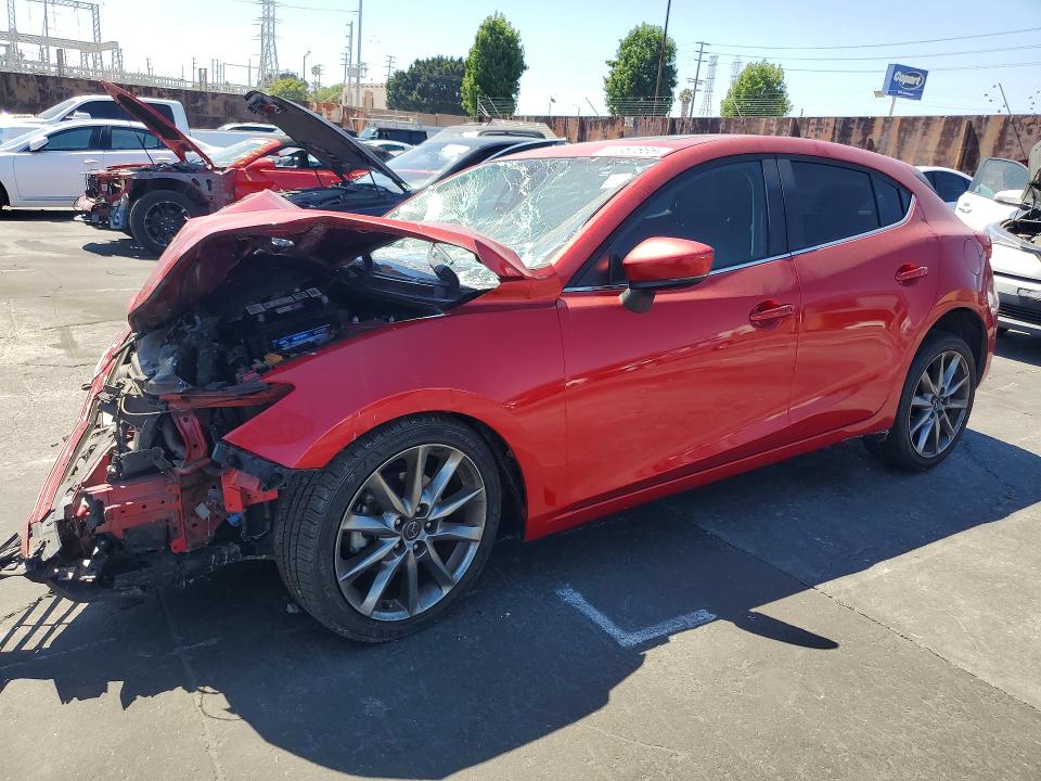 Продажа на аукционе авто 2018 Mazda 3, vin: JM1BN1M32J1156234, номер лота: 61360866