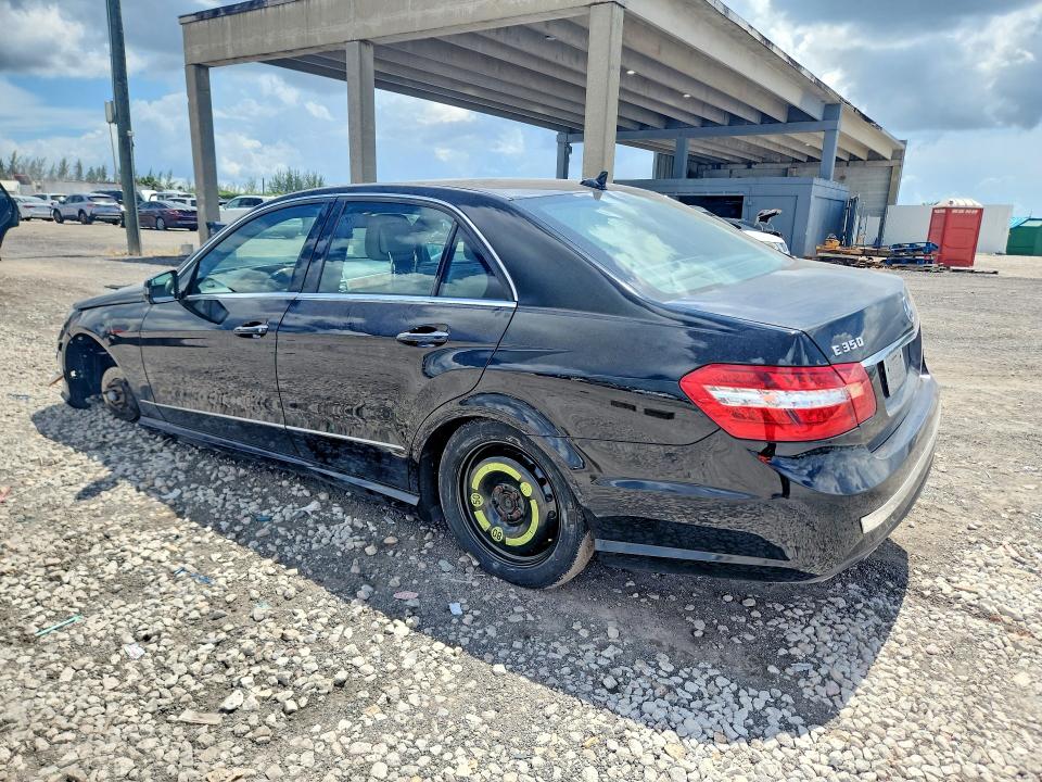 2013 Mercedes-benz E მანქანა იყიდება აუქციონზე, vin: WDDHF5KB2DA679353, აუქციონის ნომერი: 59613436