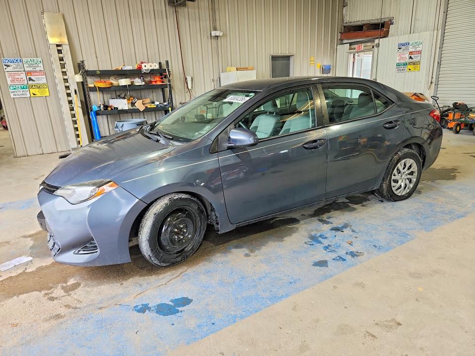 2017 Toyota Corolla მანქანა იყიდება აუქციონზე, vin: 2T1BURHE8HC818921, აუქციონის ნომერი: 60804386