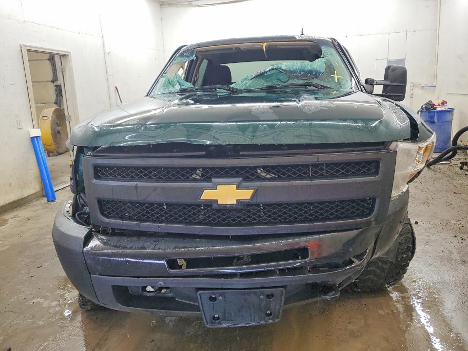 Продаж на аукціоні авто 2012 Chevrolet Silverado, vin: 1GCPKPE78CF117706, номер лоту: 61207146