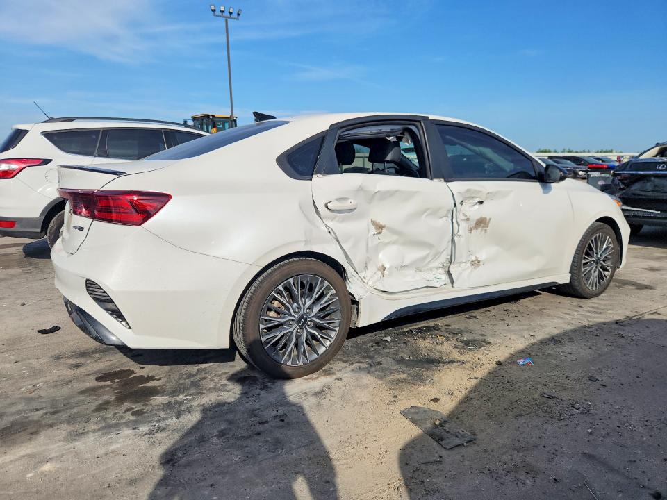 Продажа на аукционе авто 2023 Kia Forte, vin: 3KPF54AD4PE599782, номер лота: 59633846