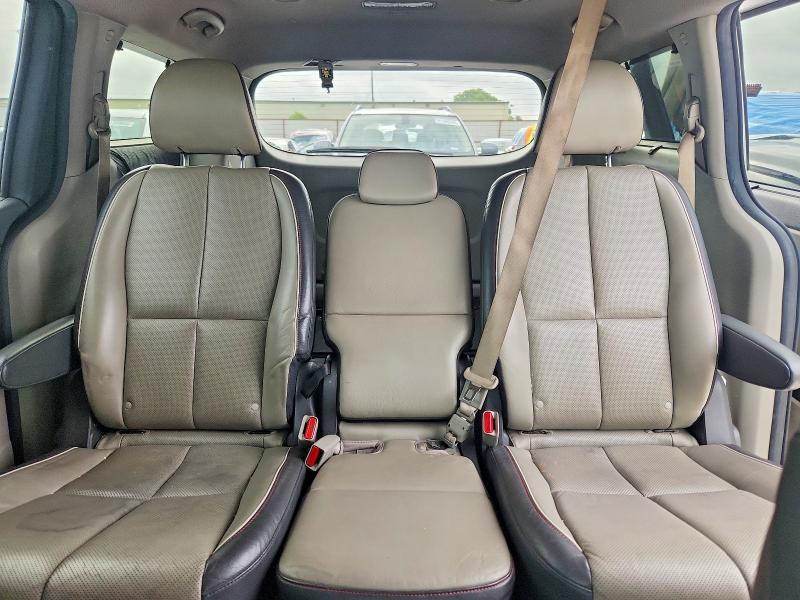 Продаж на аукціоні авто 2018 Kia Sedona, vin: KNDMC5C14J6403343, номер лоту: 61419896