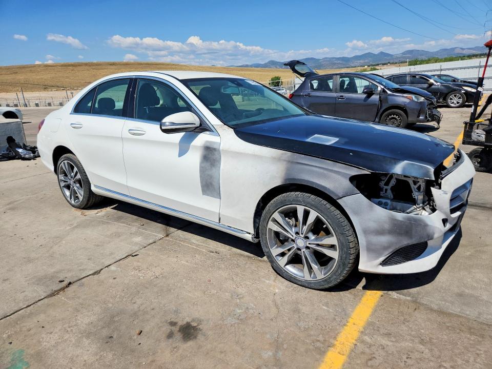 Продаж на аукціоні авто 2016 Mercedes-benz C, vin: 55SWF4KB0GU171601, номер лоту: 61405266
