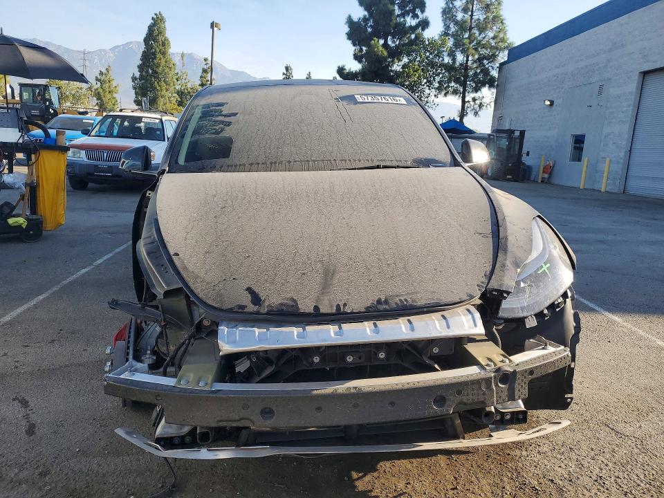 2024 Tesla Model Y მანქანა იყიდება აუქციონზე, vin: 7SAYGDEF7RF058515, აუქციონის ნომერი: 57357616