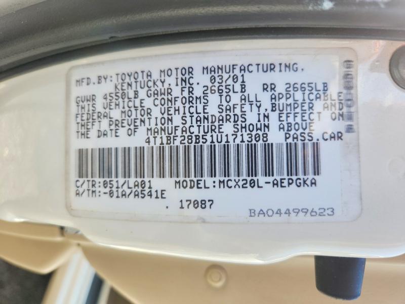 2001 Toyota Avalon მანქანა იყიდება აუქციონზე, vin: 4T1BF28B51U171308, აუქციონის ნომერი: 63009166