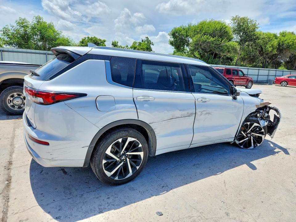 60062726 :رقم المزاد ، JA4J3VA89PZ047962 vin ، 2023 Mitsubishi Outlander مزاد بيع