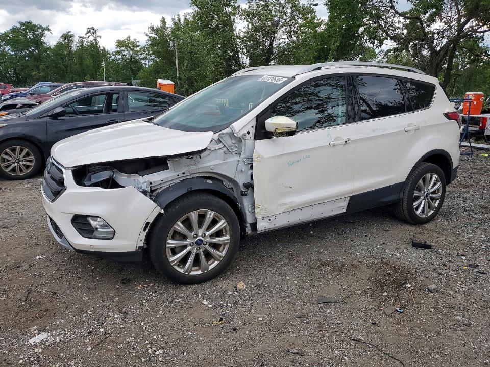 Продаж на аукціоні авто 2017 Ford Escape, vin: 1FMCU9J95HUA74405, номер лоту: 62324686