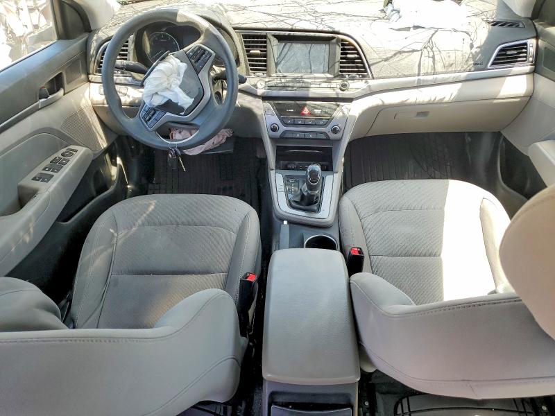 62292186 :رقم المزاد ، 5NPD84LF6JH353901 vin ، 2018 Hyundai Elantra مزاد بيع