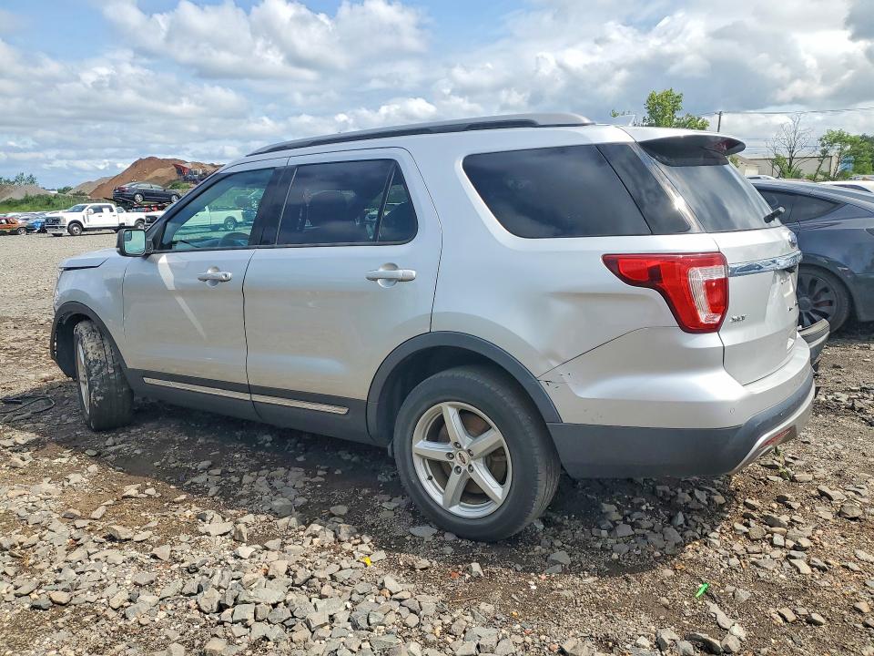 Продажа на аукционе авто 2017 Ford Explorer, vin: 1FM5K8D81HGD97716, номер лота: 62634316