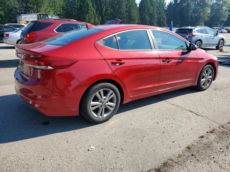2017 Hyundai Elantra მანქანა იყიდება აუქციონზე, vin: KMHD84LF5HU244762, აუქციონის ნომერი: 62118026