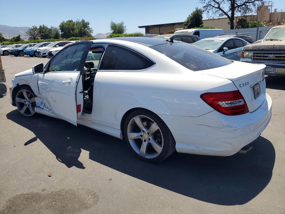 59648116 :رقم المزاد ، WDDGJ5HB8EG274940 vin ، 2014 Mercedes-benz C مزاد بيع
