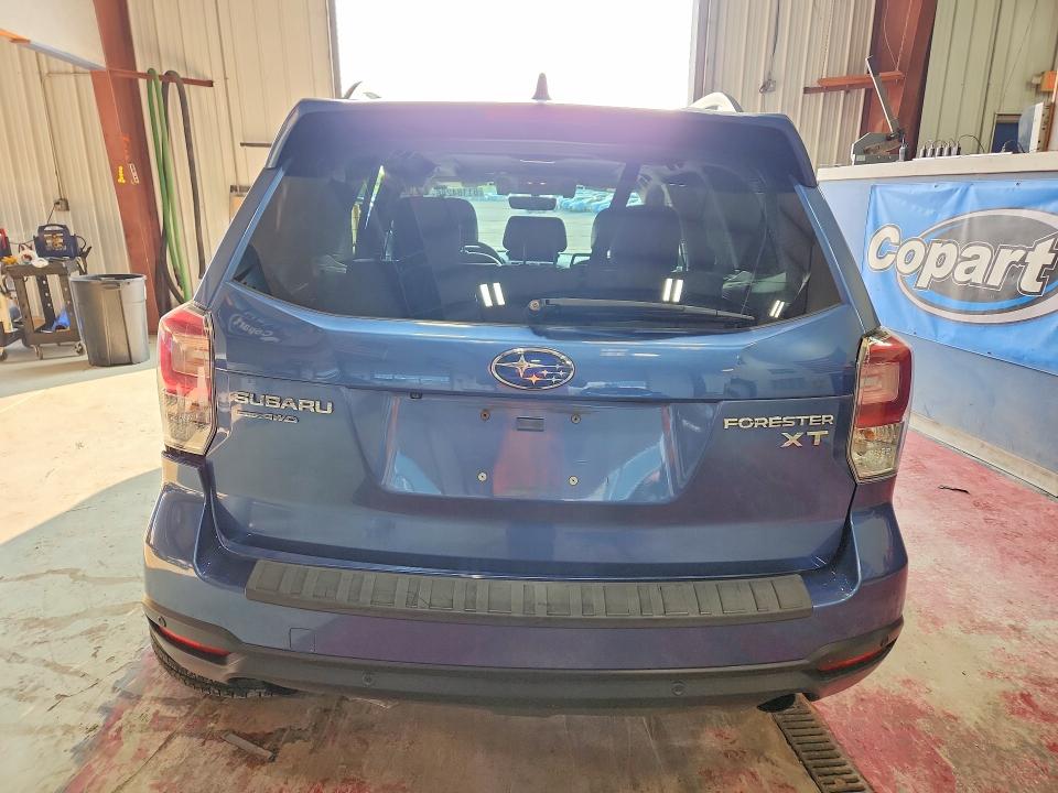 2018 Subaru Forester მანქანა იყიდება აუქციონზე, vin: JF2SJGWC6JH559279, აუქციონის ნომერი: 61184286