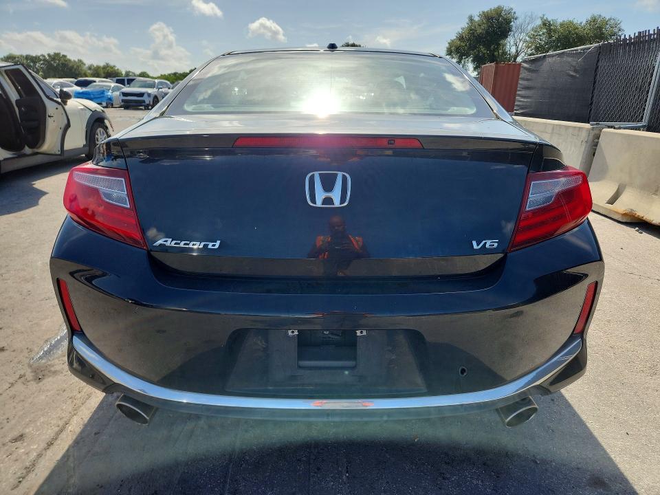 Aukcja sprzedaży 2017 Honda Accord, vin: 1HGCT2B83HA007020, numer aukcji: 62211876