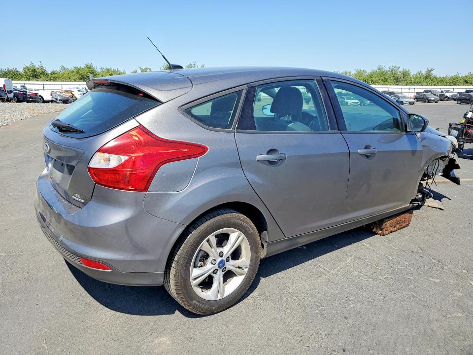 61060866 :رقم المزاد ، 1FAHP3K27CL450929 vin ، 2012 Ford Focus مزاد بيع
