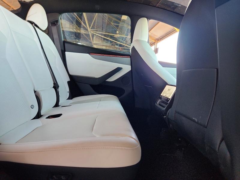 60206406 :رقم المزاد ، 7SAYGDED8TF575439 vin ، 2026 Tesla Model Y مزاد بيع
