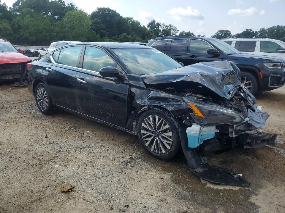 62511056 :رقم المزاد ، 1N4BL4DV3PN348083 vin ، 2023 Nissan Altima مزاد بيع