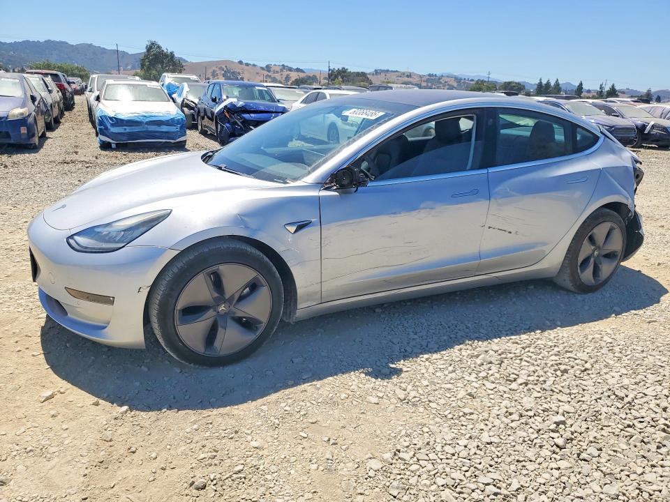 Продажа на аукционе авто 2018 Tesla Model 3, vin: 5YJ3E1EA6JF078498, номер лота: 60368486
