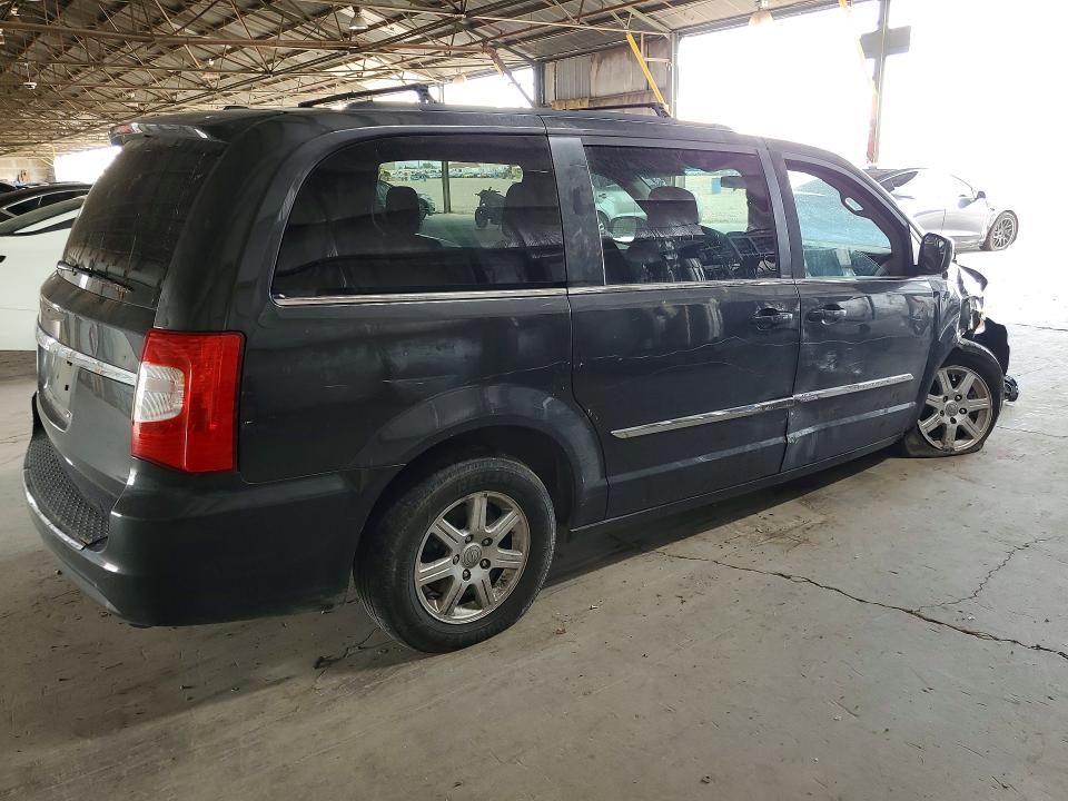 61381906 :رقم المزاد ، 2A4RR5DG2BR715852 vin ، 2011 Chrysler Town & Country مزاد بيع