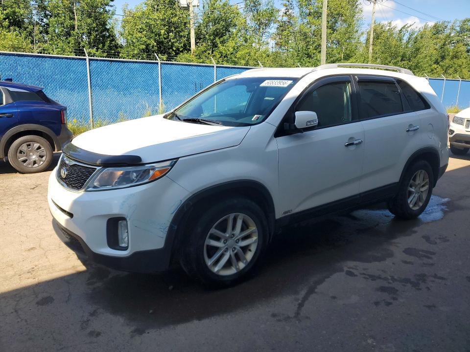 2015 Kia Sorento მანქანა იყიდება აუქციონზე, vin: 5XYKTCA69FG627318, აუქციონის ნომერი: 60833956
