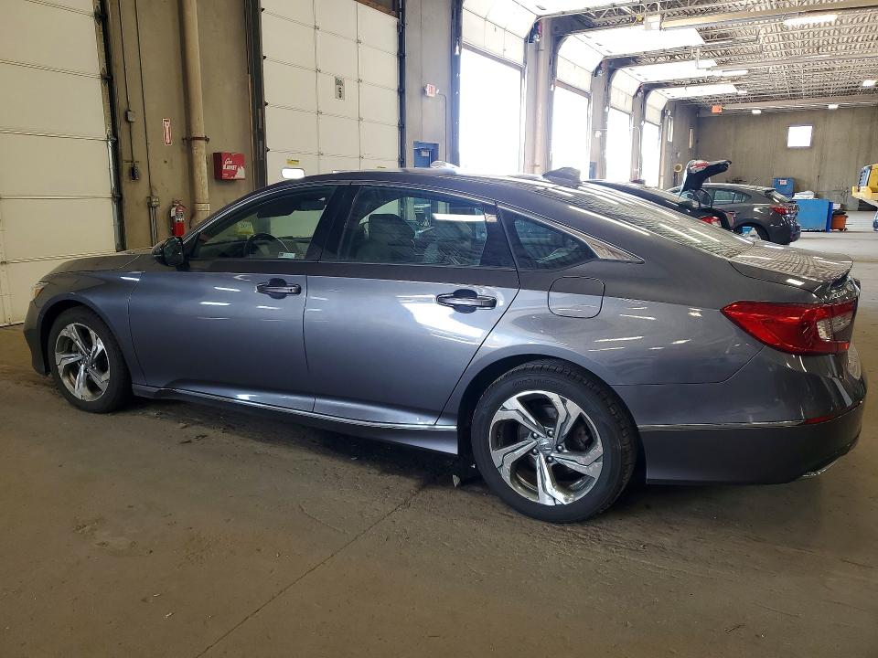 62303036 :رقم المزاد ، 1HGCV1F5XJA100160 vin ، 2018 Honda Accord مزاد بيع