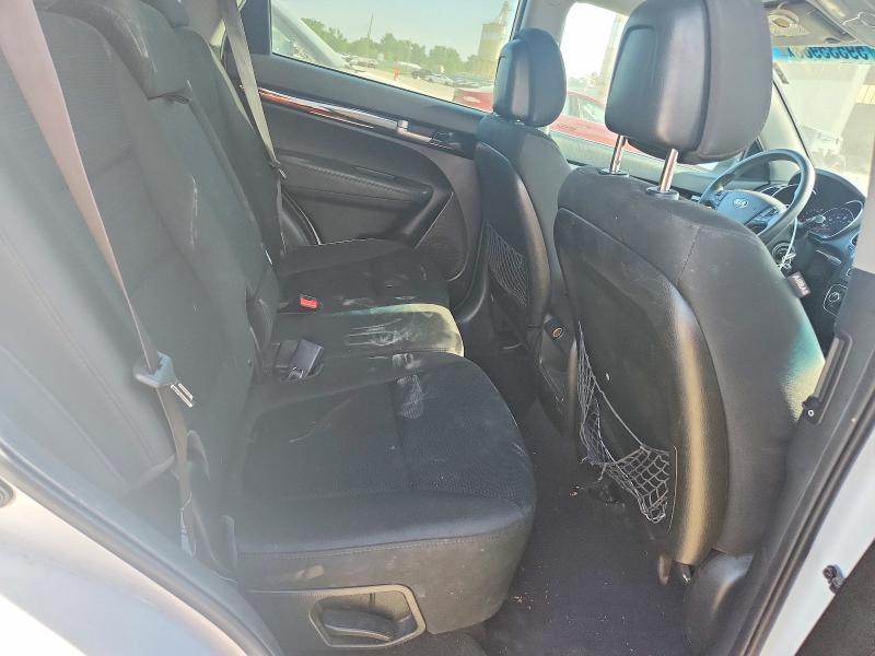 2015 Kia Sorento მანქანა იყიდება აუქციონზე, vin: 5XYKT3A66FG653424, აუქციონის ნომერი: 59535986