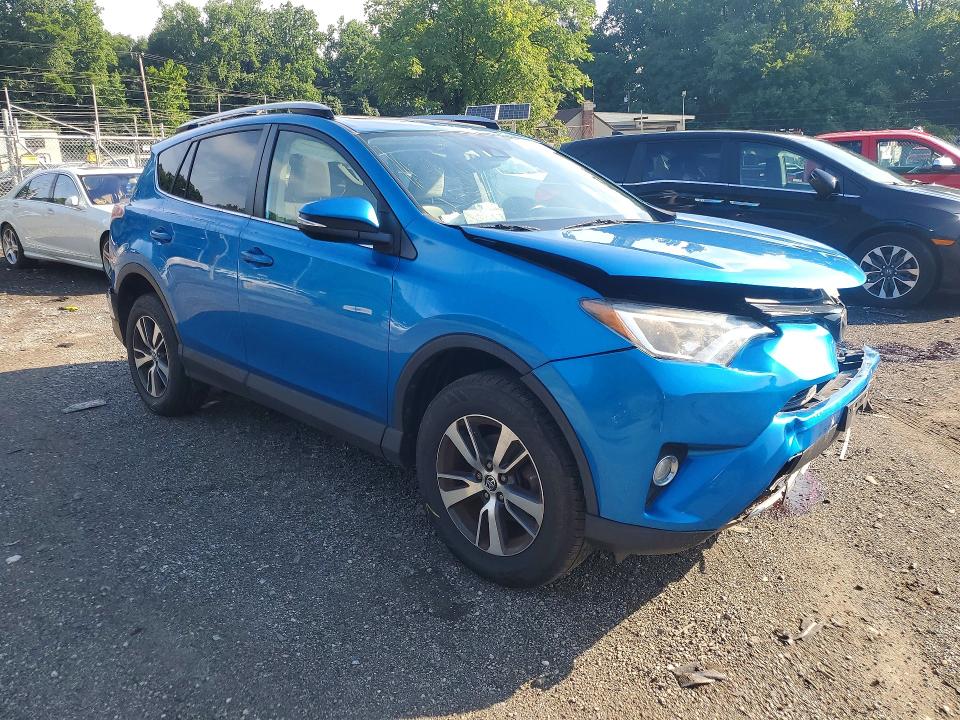 Aukcja sprzedaży 2017 Toyota Rav4, vin: JTMRFREV1HJ111371, numer aukcji: 60137306