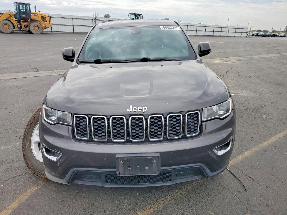 60629786 :رقم المزاد ، 1C4RJFAG8HC772677 vin ، 2017 Jeep Grand Cherokee مزاد بيع