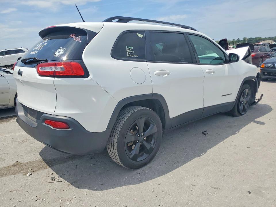 62617676 :رقم المزاد ، 1C4PJLCB4JD596900 vin ، 2018 Jeep Cherokee مزاد بيع