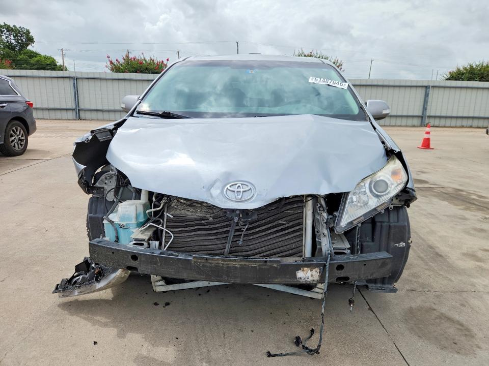 Продаж на аукціоні авто 2013 Toyota Sienna, vin: 5TDYK3DC1DS346838, номер лоту: 61487646
