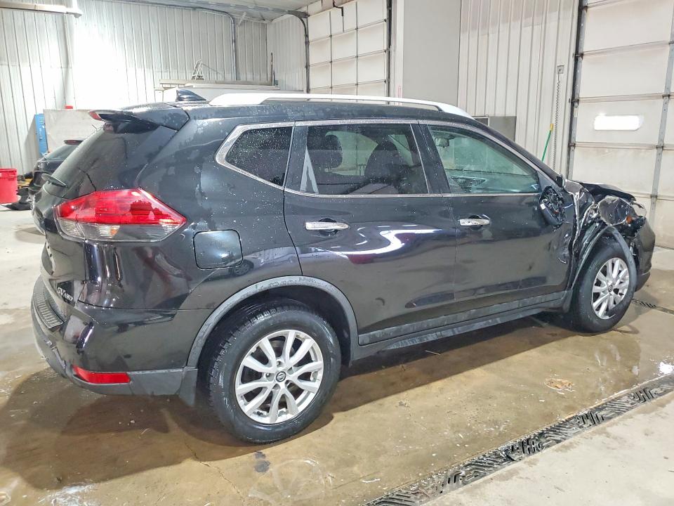 Продаж на аукціоні авто 2017 Nissan Rogue, vin: KNMAT2MV9HP611449, номер лоту: 61921806