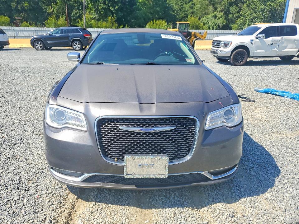 59682946 :رقم المزاد ، 2C3CCAEG4KH585684 vin ، 2019 Chrysler 300 مزاد بيع
