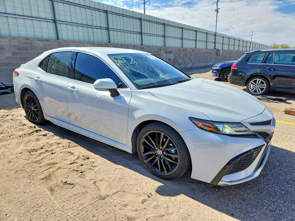 62332166 :رقم المزاد ، 4T1K61AK4PU128673 vin ، 2023 Toyota Camry مزاد بيع