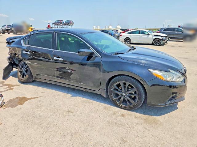 Продаж на аукціоні авто 2018 Nissan Altima, vin: 1N4AL3AP0JC173872, номер лоту: 62718966