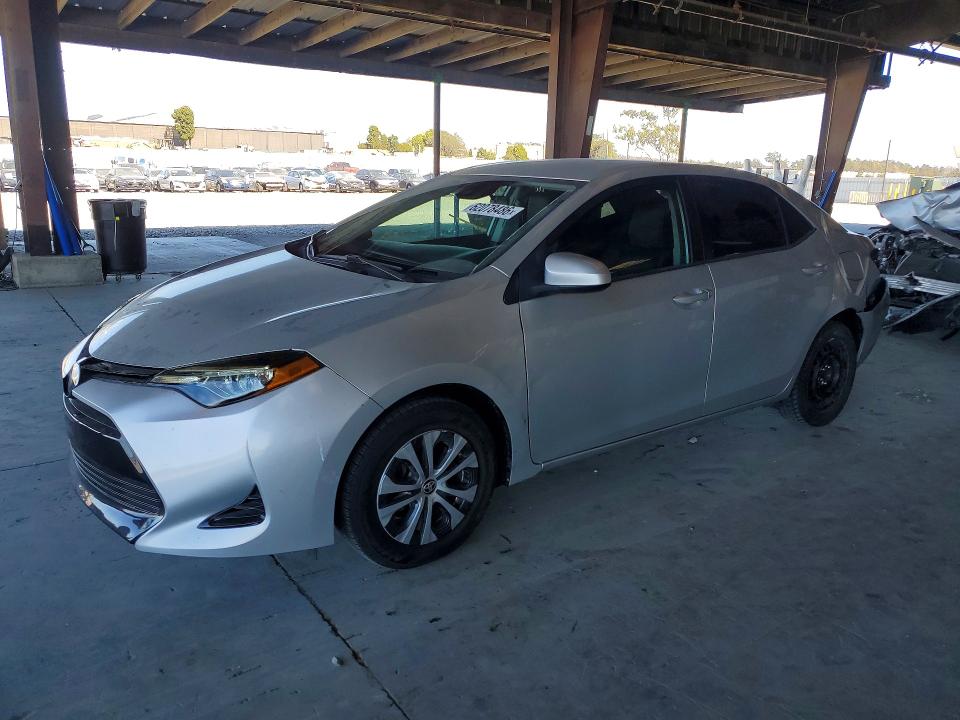 Продаж на аукціоні авто 2019 Toyota Corolla, vin: 5YFBURHE3KP863336, номер лоту: 62078486
