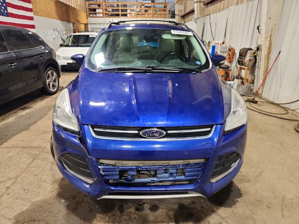 61649566 :رقم المزاد ، 1FMCU9H98DUB84333 vin ، 2013 Ford Escape مزاد بيع