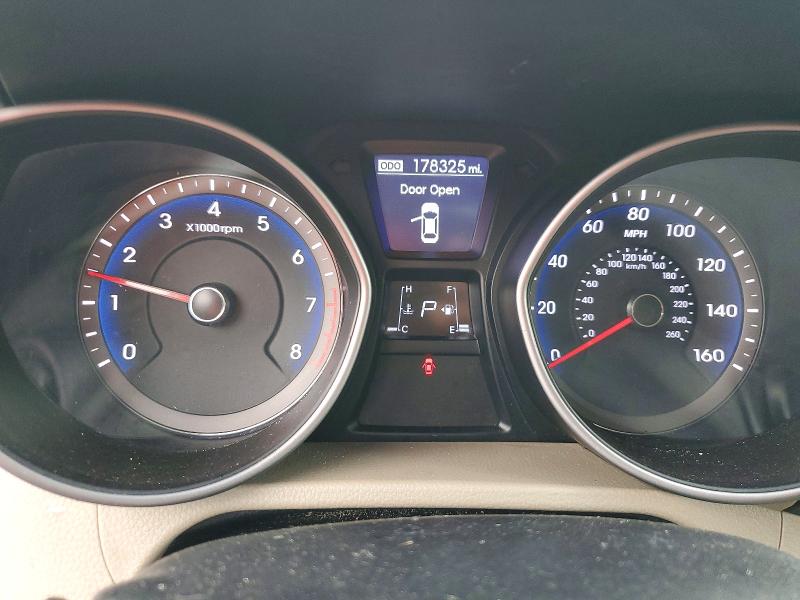 58530186 :رقم المزاد ، KMHD35LH0FU249970 vin ، 2015 Hyundai Elantra Gt مزاد بيع