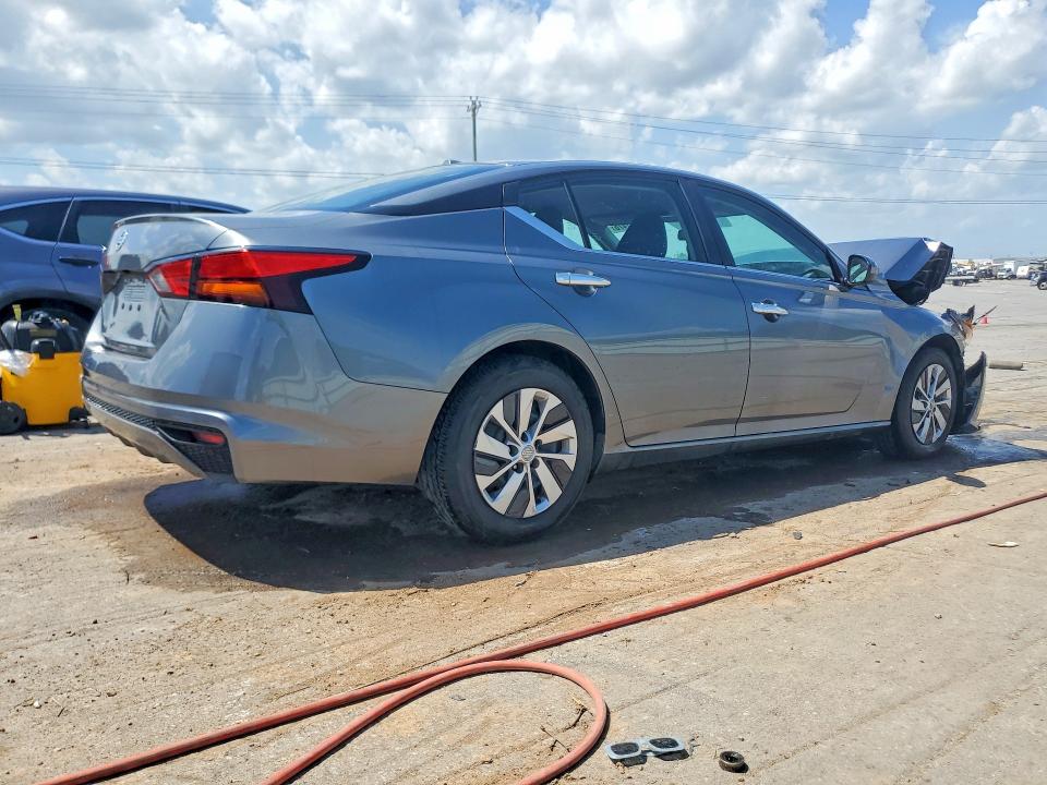 Продаж на аукціоні авто 2019 Nissan Altima, vin: 1N4BL4BV8KC227802, номер лоту: 61711476
