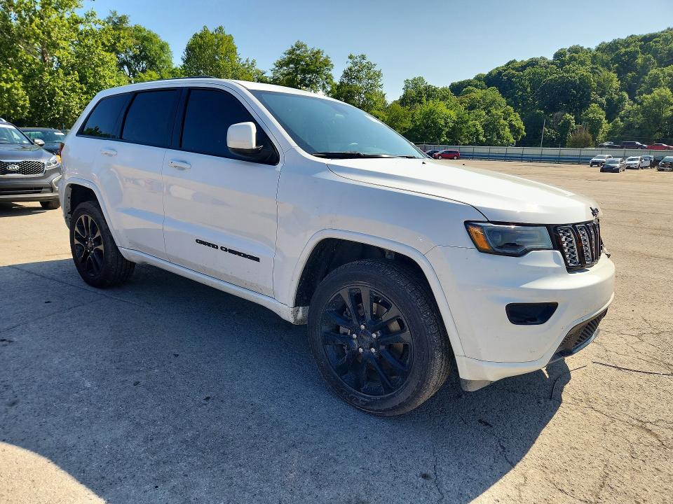 Продажа на аукционе авто 2021 Jeep Grand Cherokee, vin: 1C4RJFAG0MC774451, номер лота: 61115426