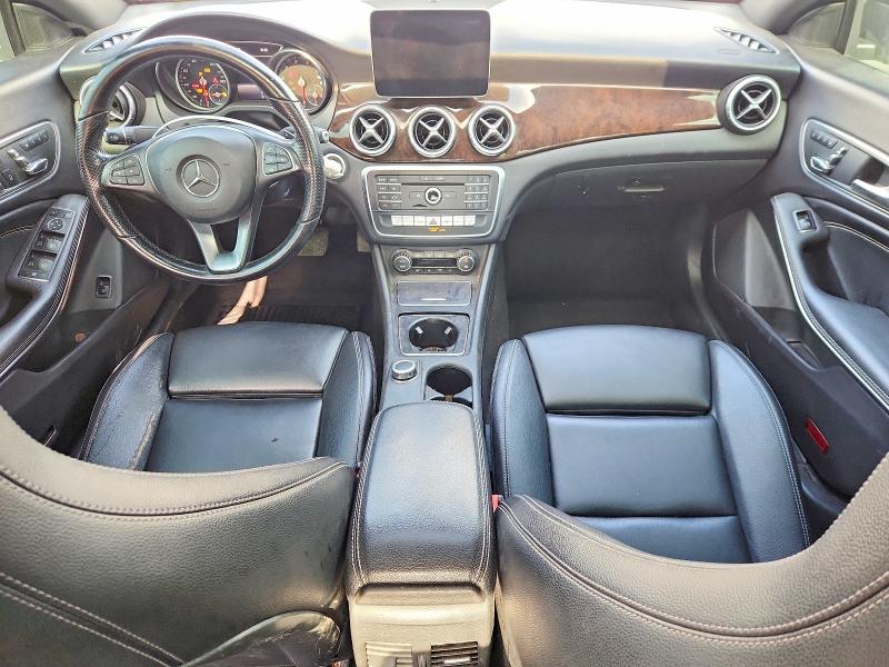 61790816 :رقم المزاد ، WDDSJ4GB4KN699729 vin ، 2019 Mercedes-benz Cla مزاد بيع