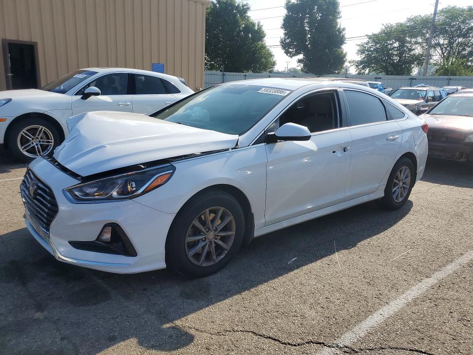 59323886 :رقم المزاد ، 5NPE24AF5JH725642 vin ، 2018 Hyundai Sonata مزاد بيع