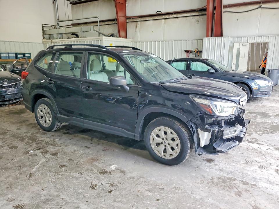 63290296 :رقم المزاد ، JF2SKACC5KH503415 vin ، 2019 Subaru Forester مزاد بيع