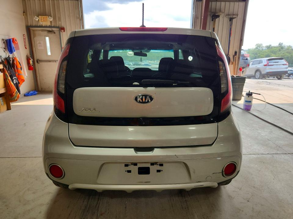 62952896 :رقم المزاد ، KNDJP3A51J7510328 vin ، 2018 Kia Soul مزاد بيع