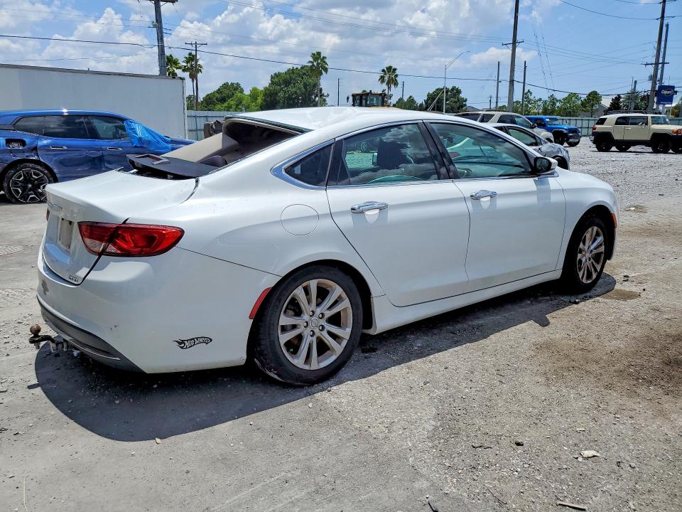62294116 :رقم المزاد ، 1C3CCCAB1FN576508 vin ، 2015 Chrysler 200 مزاد بيع