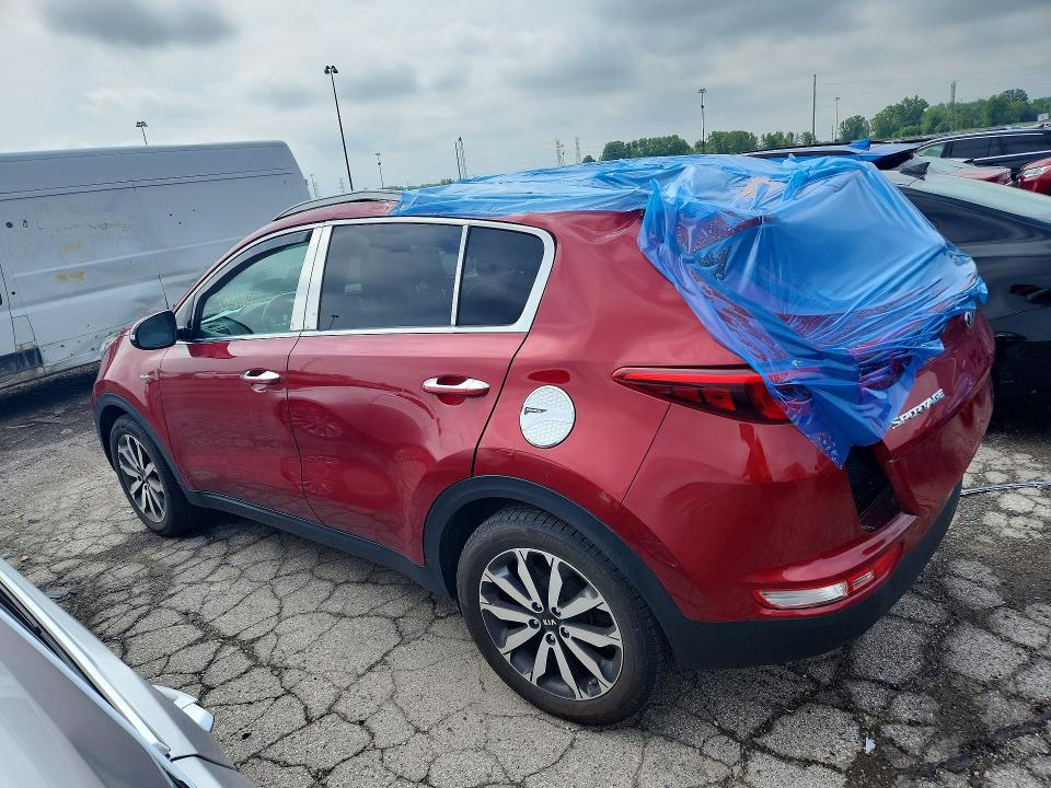 60151616 :رقم المزاد ، KNDPNCAC9H7145325 vin ، 2017 Kia Sportage مزاد بيع